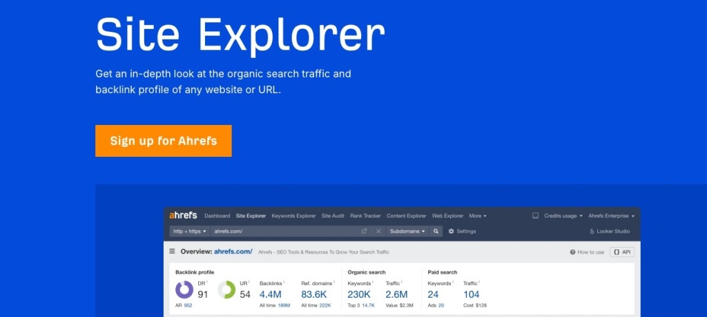 Интерфейс Ahrefs Site Explorer с данными по трафику и бэклинкам. Интерфейс Ahrefs Site Explorer с данными по трафику и бэклинкам.